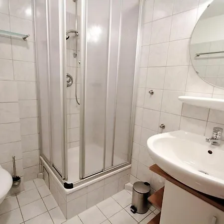 Ferienwohnung-52-mit-teil-meerblick-residenz-meeresbrandung-duhnen Appartement